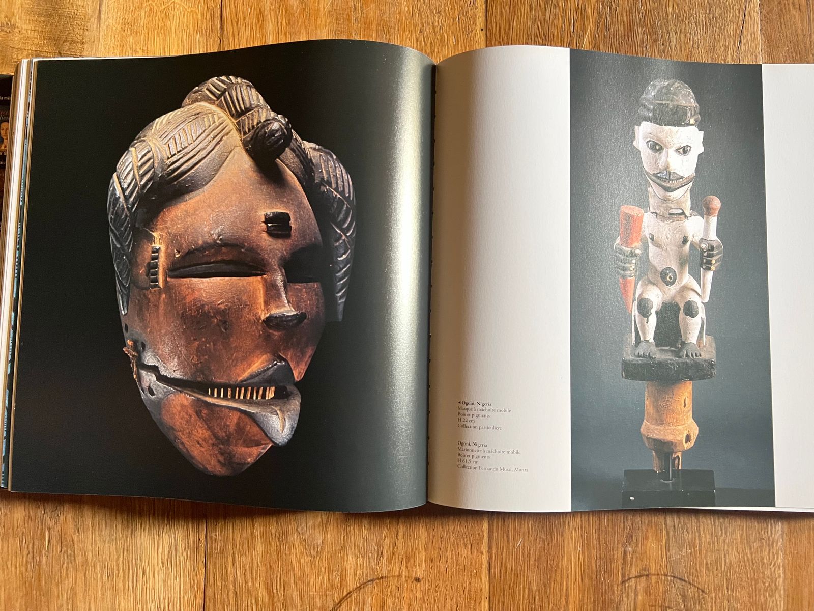 Chefs-d'oeuvres de l'Art Africain - Ivan Bargna - 2011 | Couverture géographique complète du continent africain, des masques Fang aux sculptures Dogon, représentant la diversité des traditions artistiques | Aufildeslivres.fr