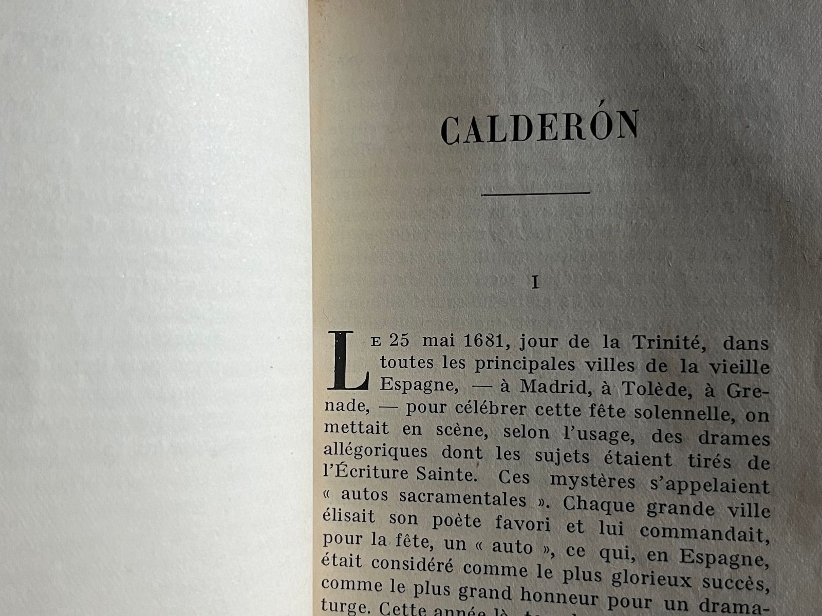Compagnons Éternels - Dmitri Mérejkowsky - 1922 | Recueil d'essais pénétrants sur les grands écrivains européens, de Dante à Flaubert, offrant une perspective russe unique sur la littérature occidentale | Aufildeslivres.fr
