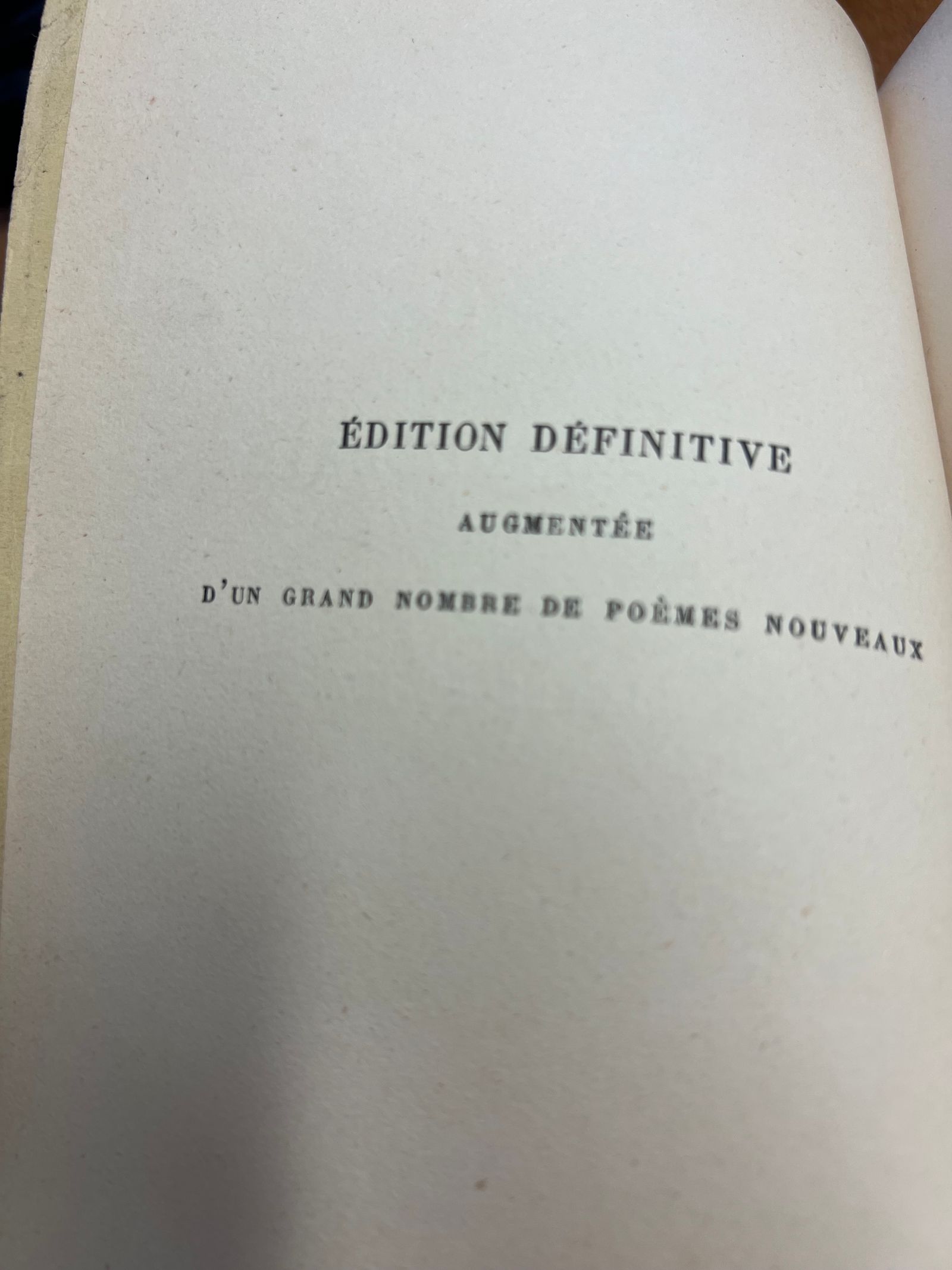 Les Fleurs du Mal - Charles Baudelaire - 1908 | Une édition Calmann-Lévy des Fleurs du Mal avec la célèbre notice de Théophile Gautier, dans un état représentatif de la diffusion de Baudelaire au début du XXe siècle, moment charnière de la consécration définitive du poète | Aufildeslivres.fr